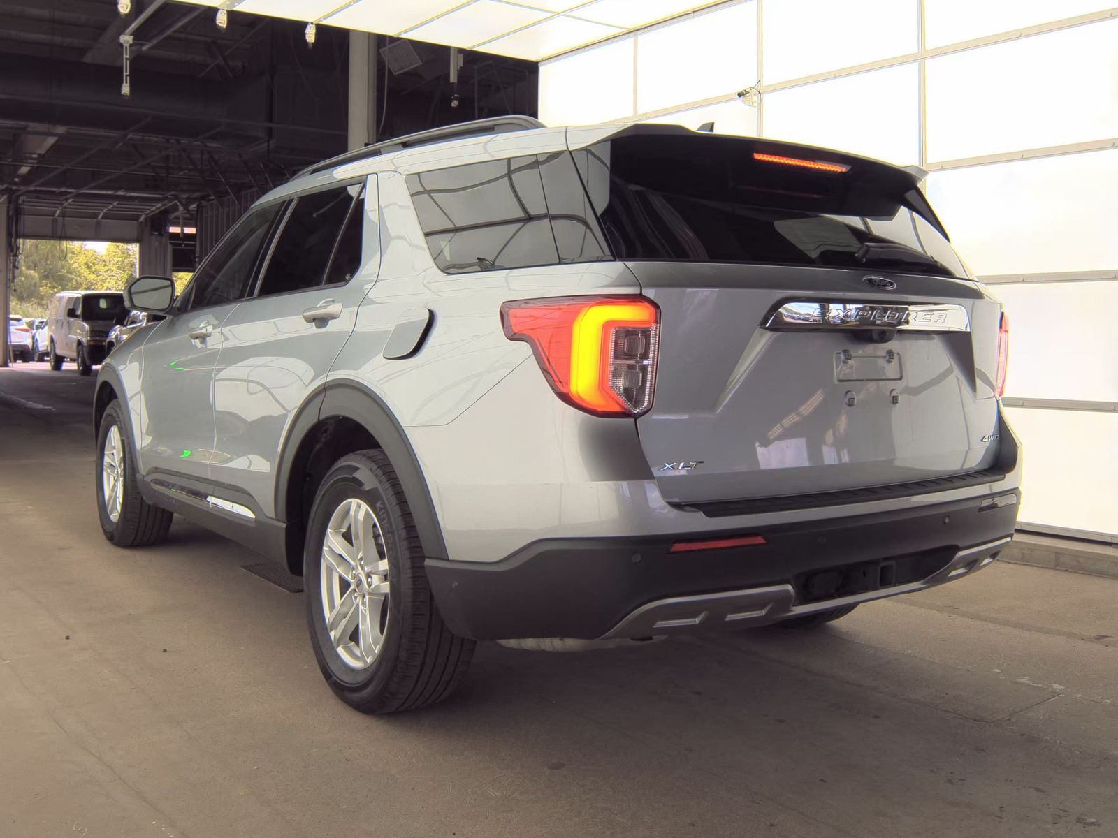2023 Ford Explorer XLT AWD