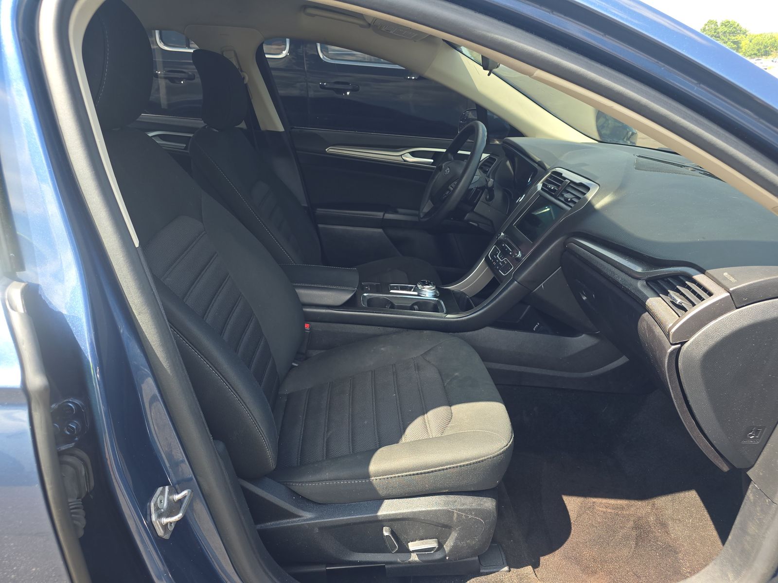 2018 Ford Fusion SE FWD