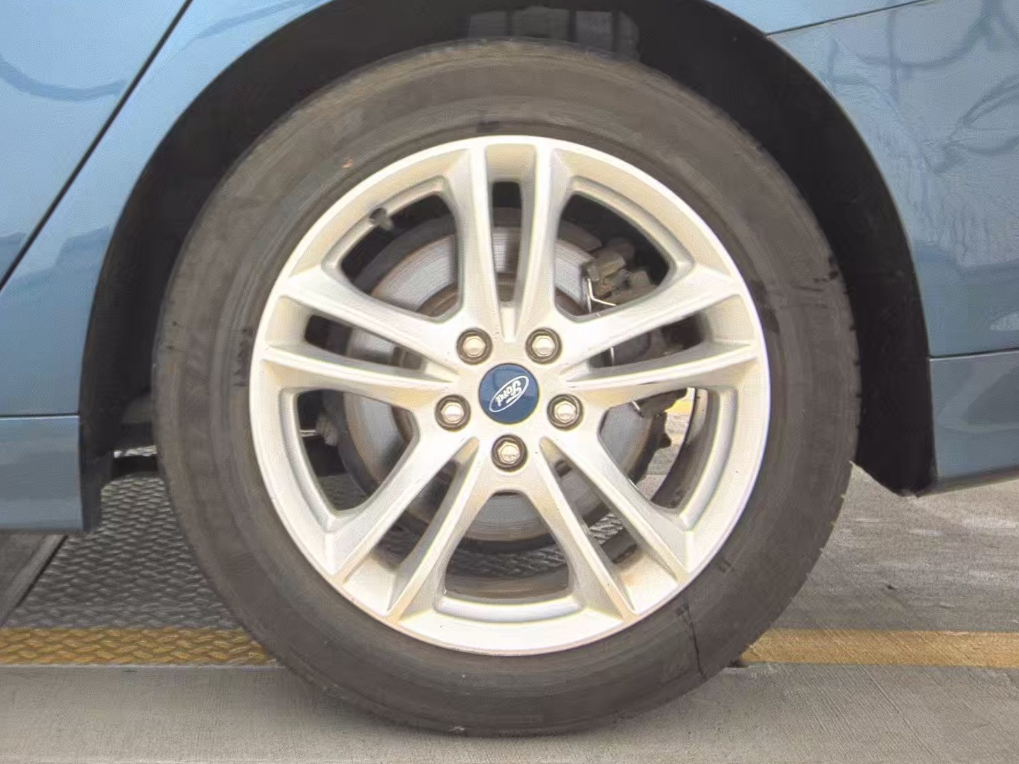 2018 Ford Fusion SE FWD