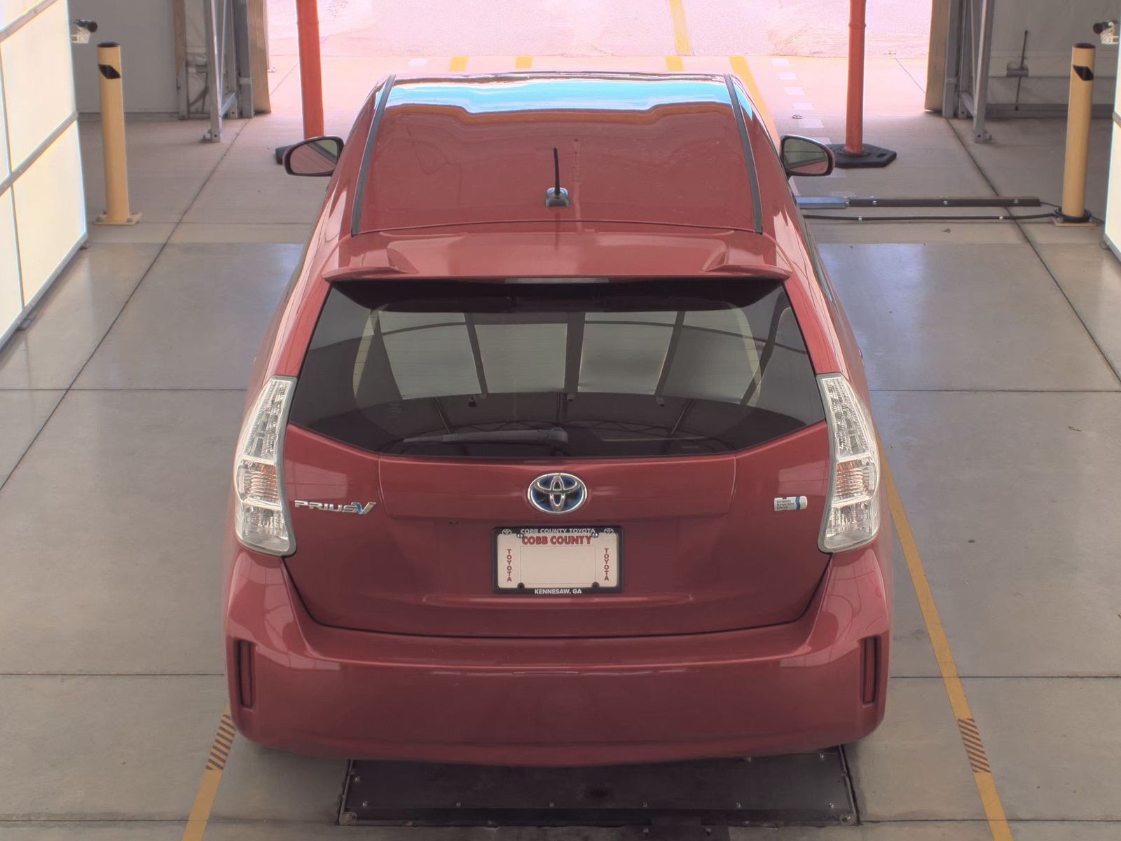 2013 Toyota Prius v Five FWD