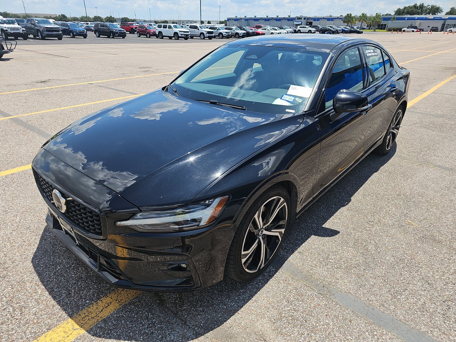 2024 Volvo S60 B5 Plus FWD