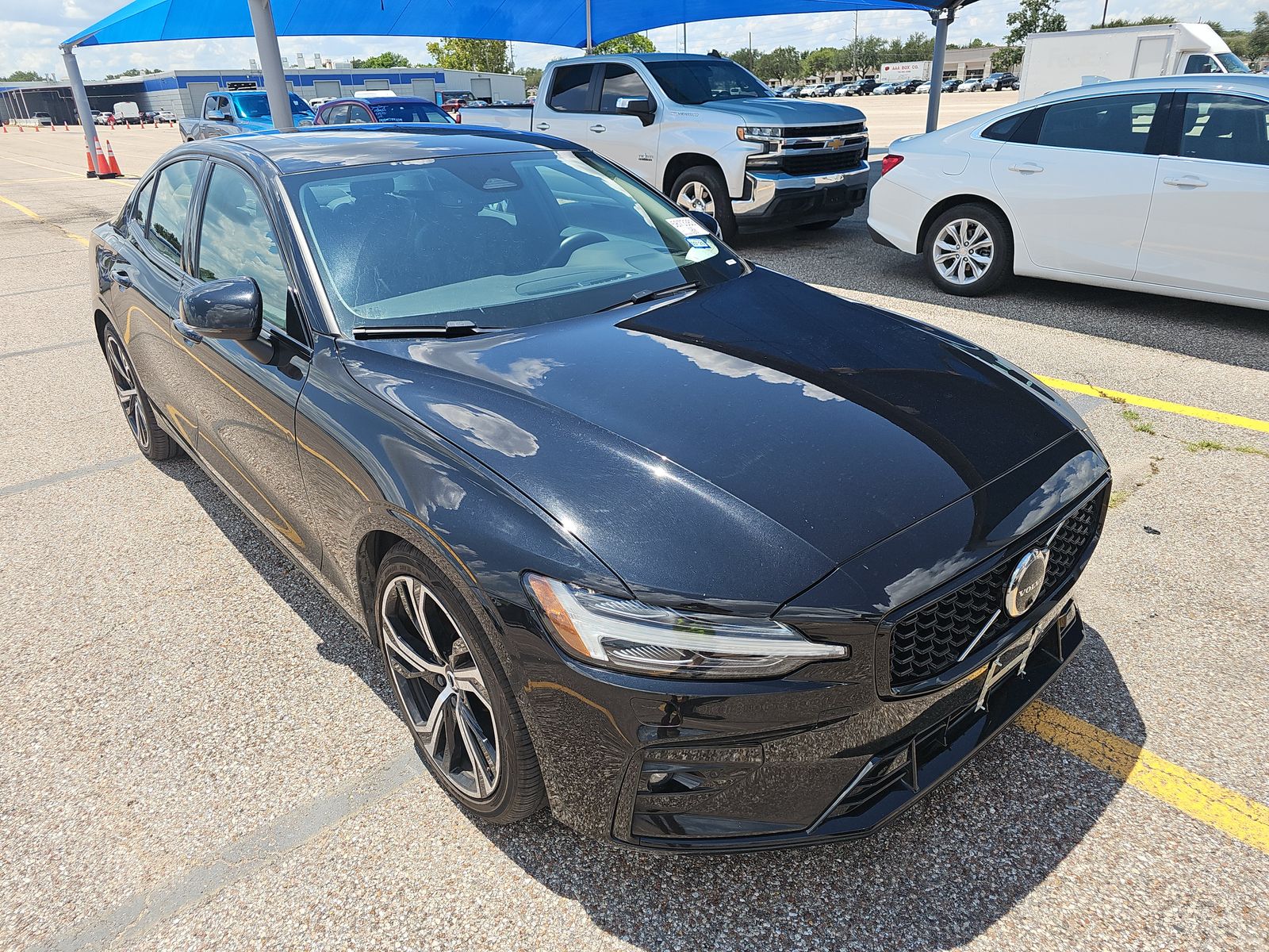 2024 Volvo S60 B5 Plus FWD