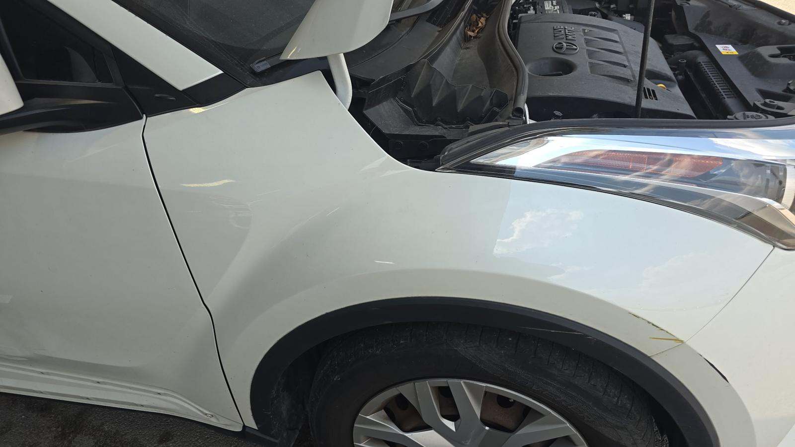 2019 Toyota C-HR LE FWD