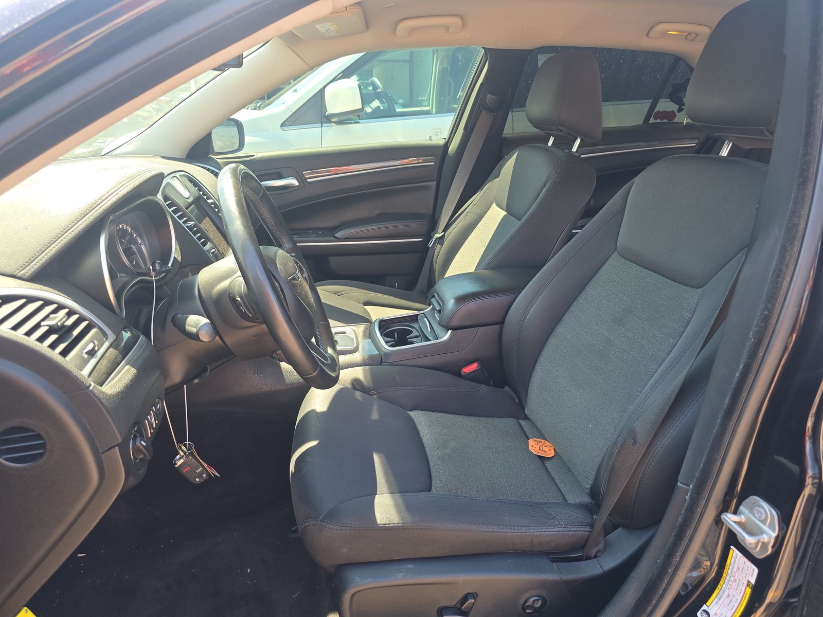 2018 Chrysler 300 Touring RWD