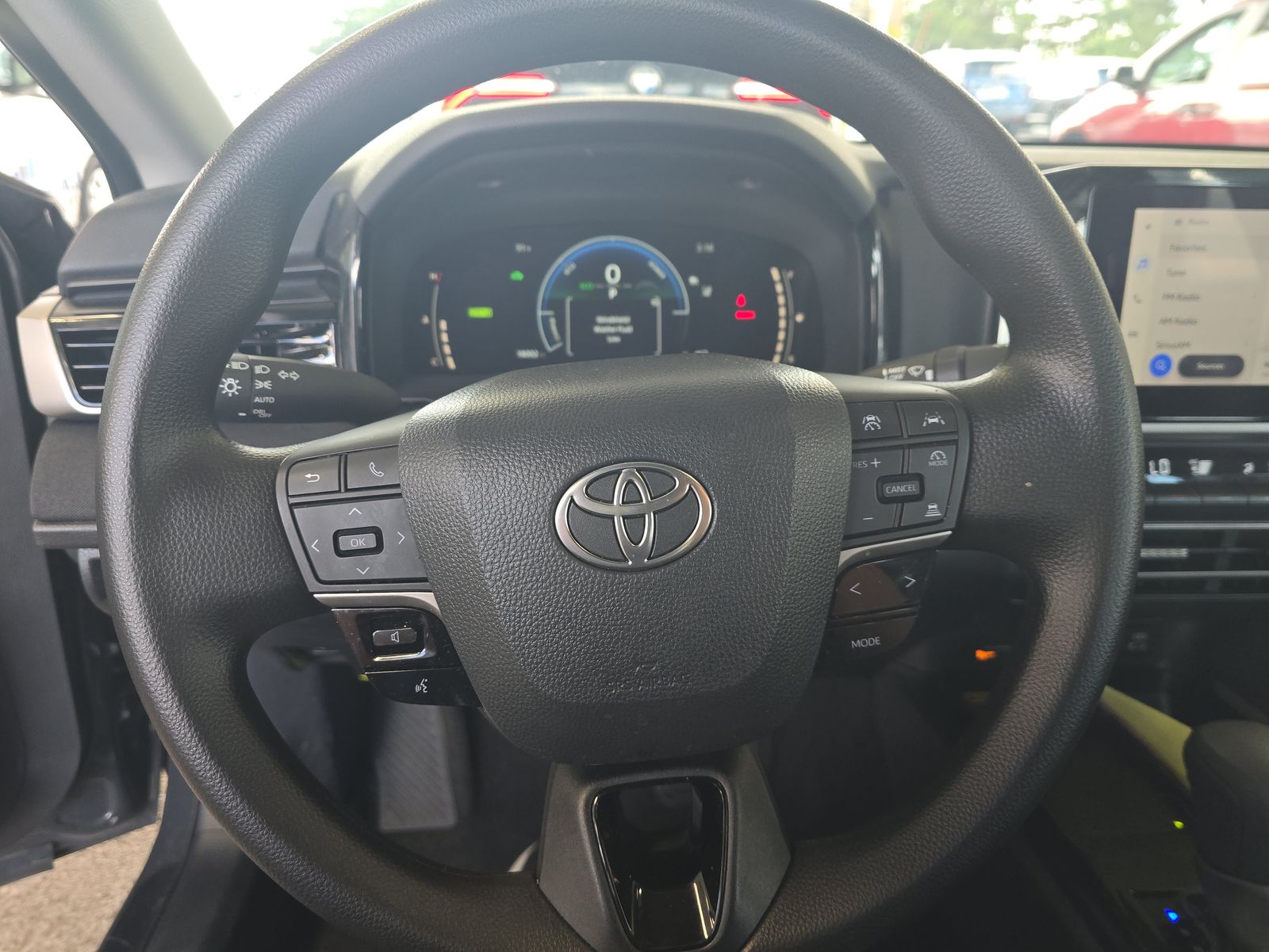 2025 Toyota Camry LE FWD