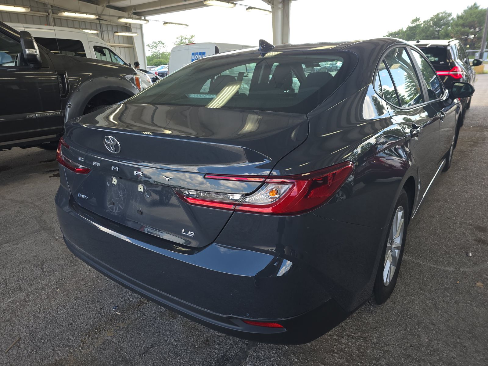 2025 Toyota Camry LE FWD