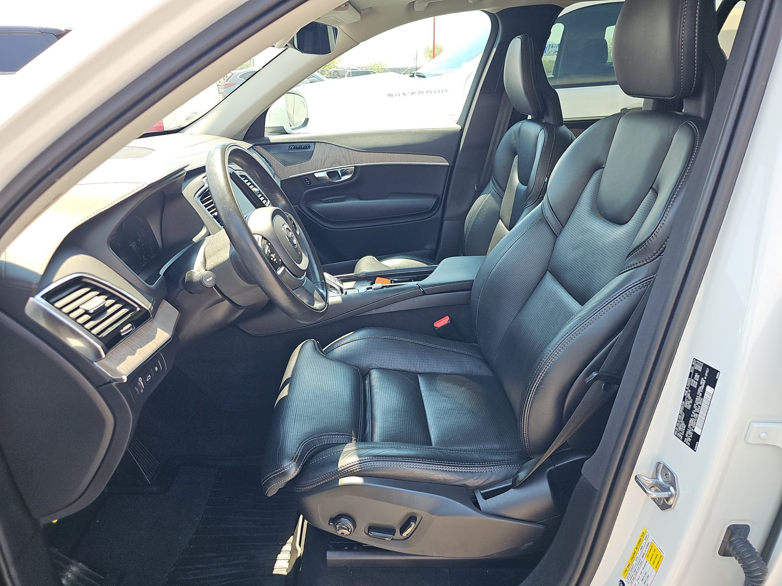 2022 Volvo XC90 Recharge T8 Inscription AWD