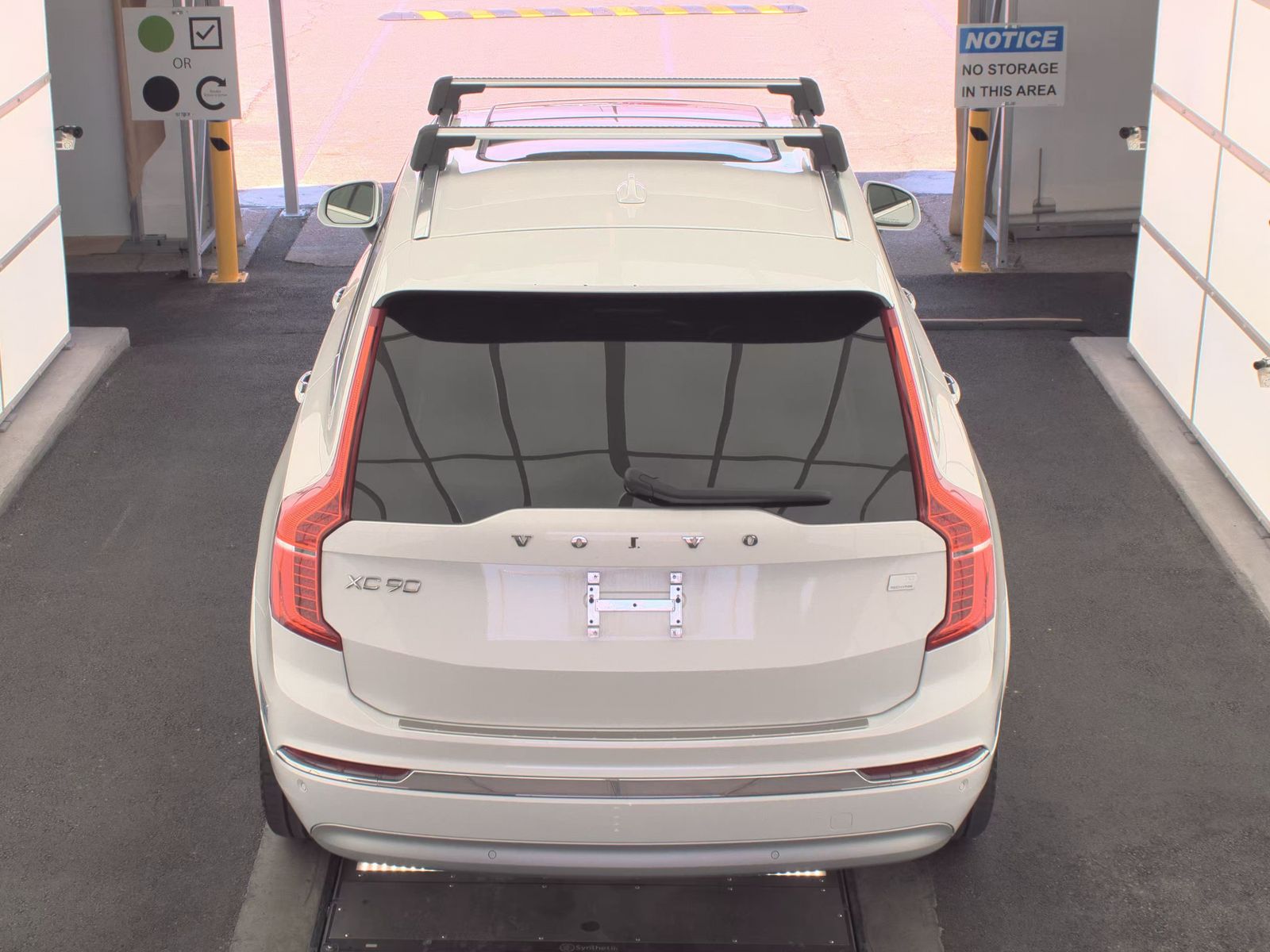 2022 Volvo XC90 Recharge T8 Inscription AWD