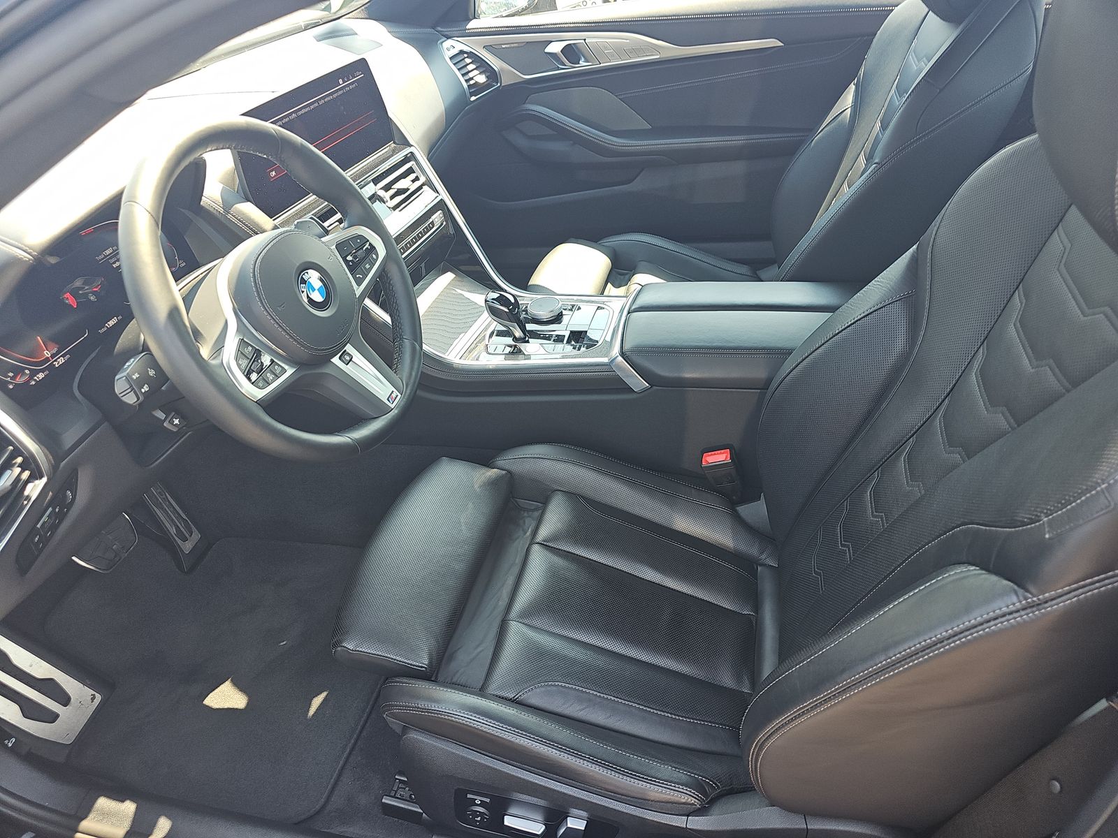 2023 BMW 8 Series 840i RWD