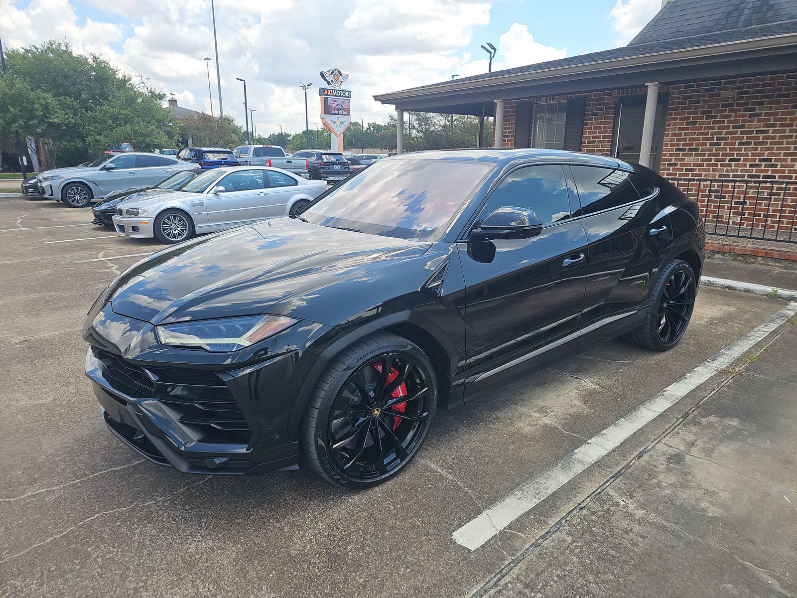 2019 Lamborghini Urus