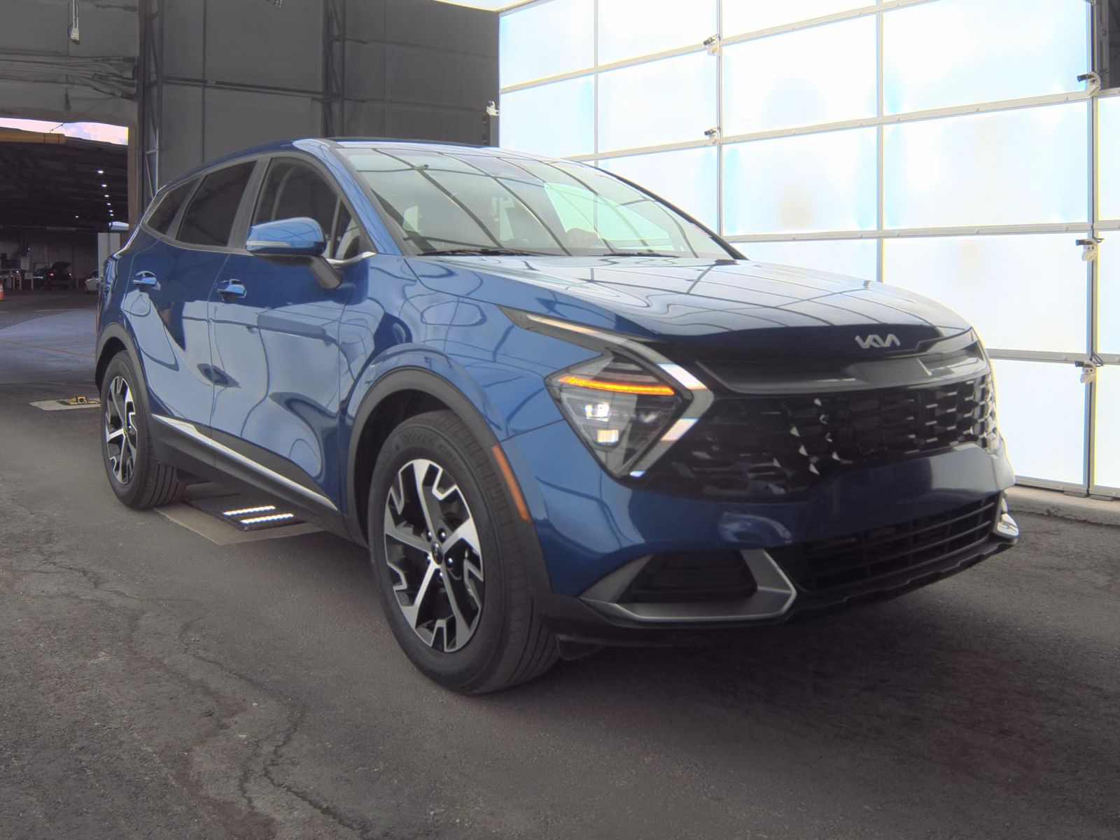 2025 Kia Sportage EX FWD