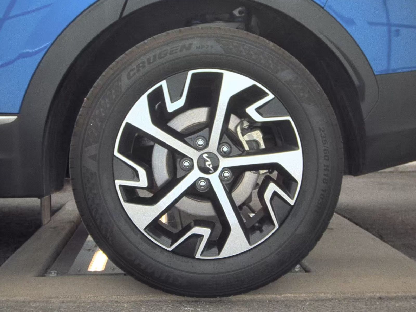 2025 Kia Sportage EX FWD