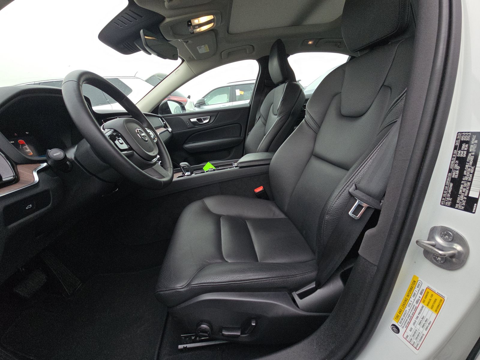 2024 Volvo S60 B5 Plus FWD