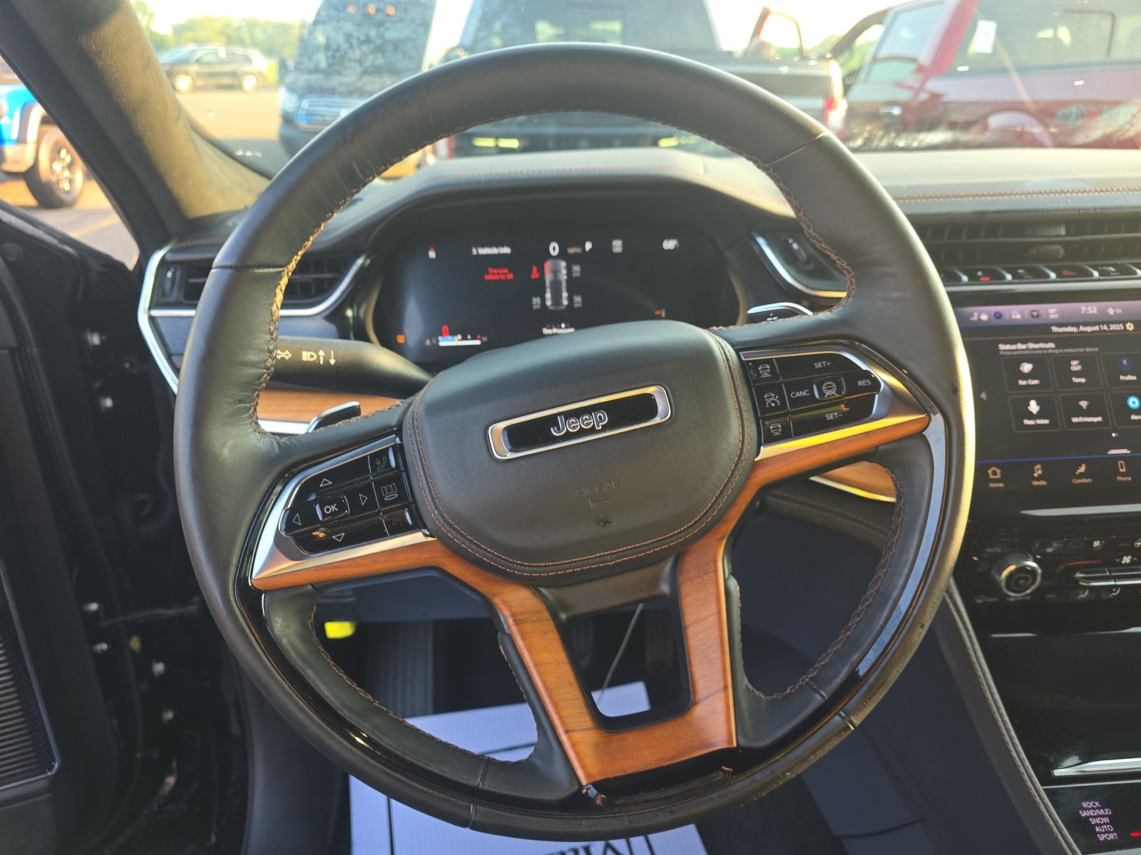 2024 Jeep Grand Cherokee Summit Reserve AWD