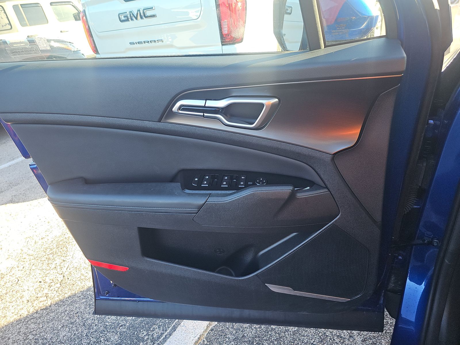 2025 Kia Sportage EX FWD