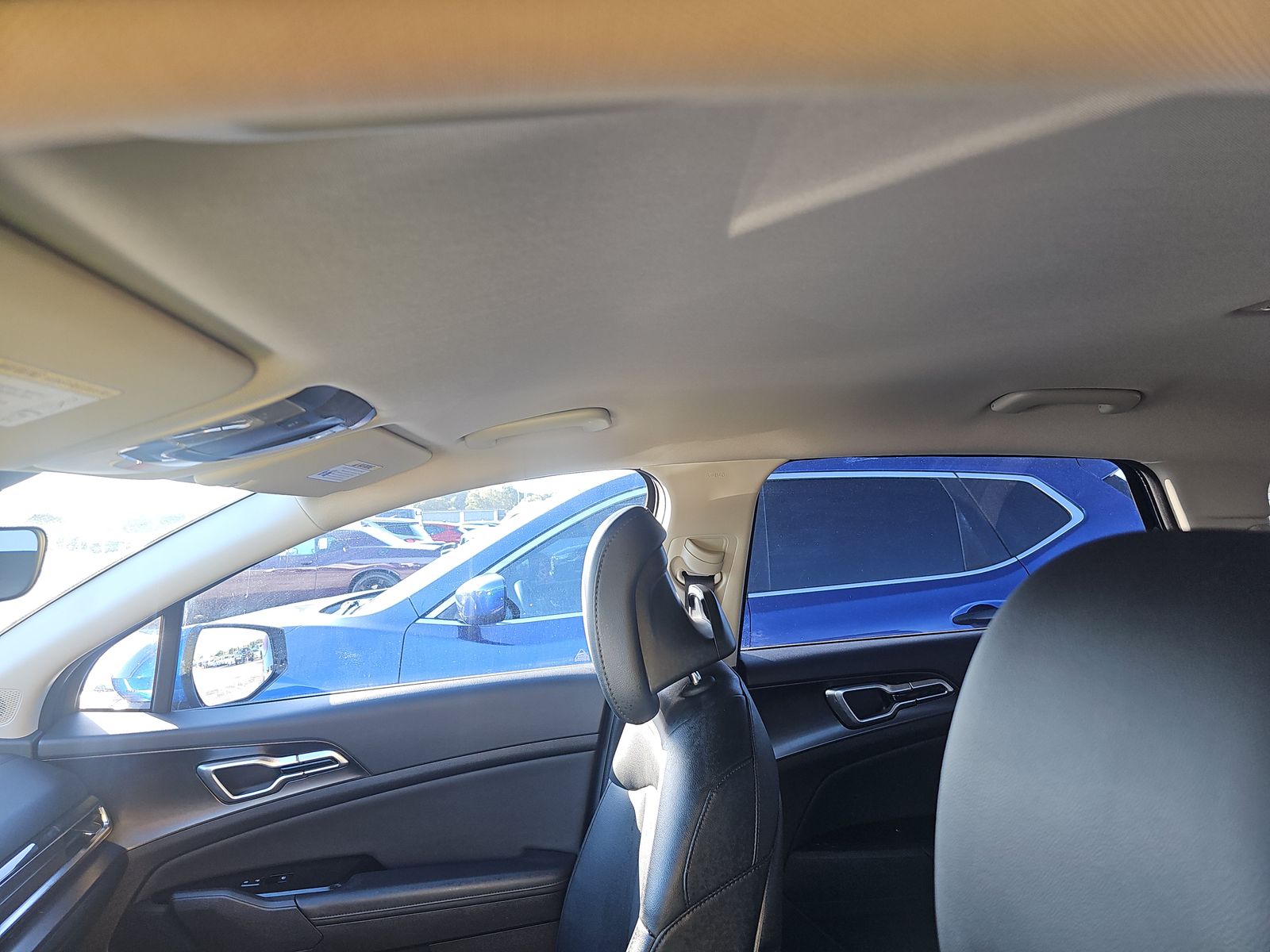 2025 Kia Sportage EX FWD