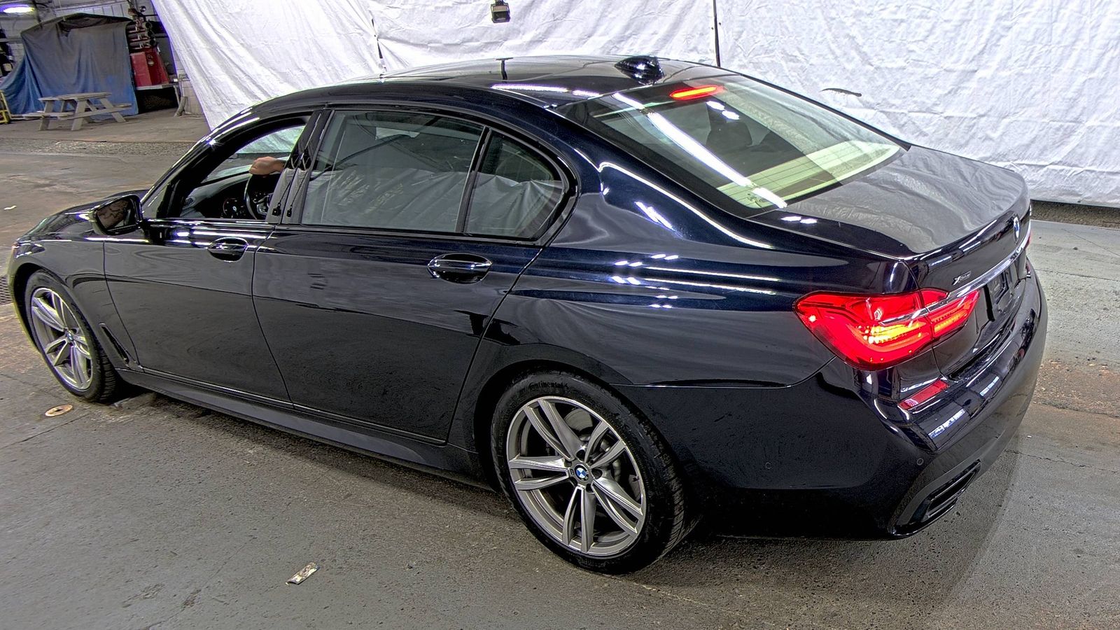 2017 BMW 7 Series 750i xDrive AWD