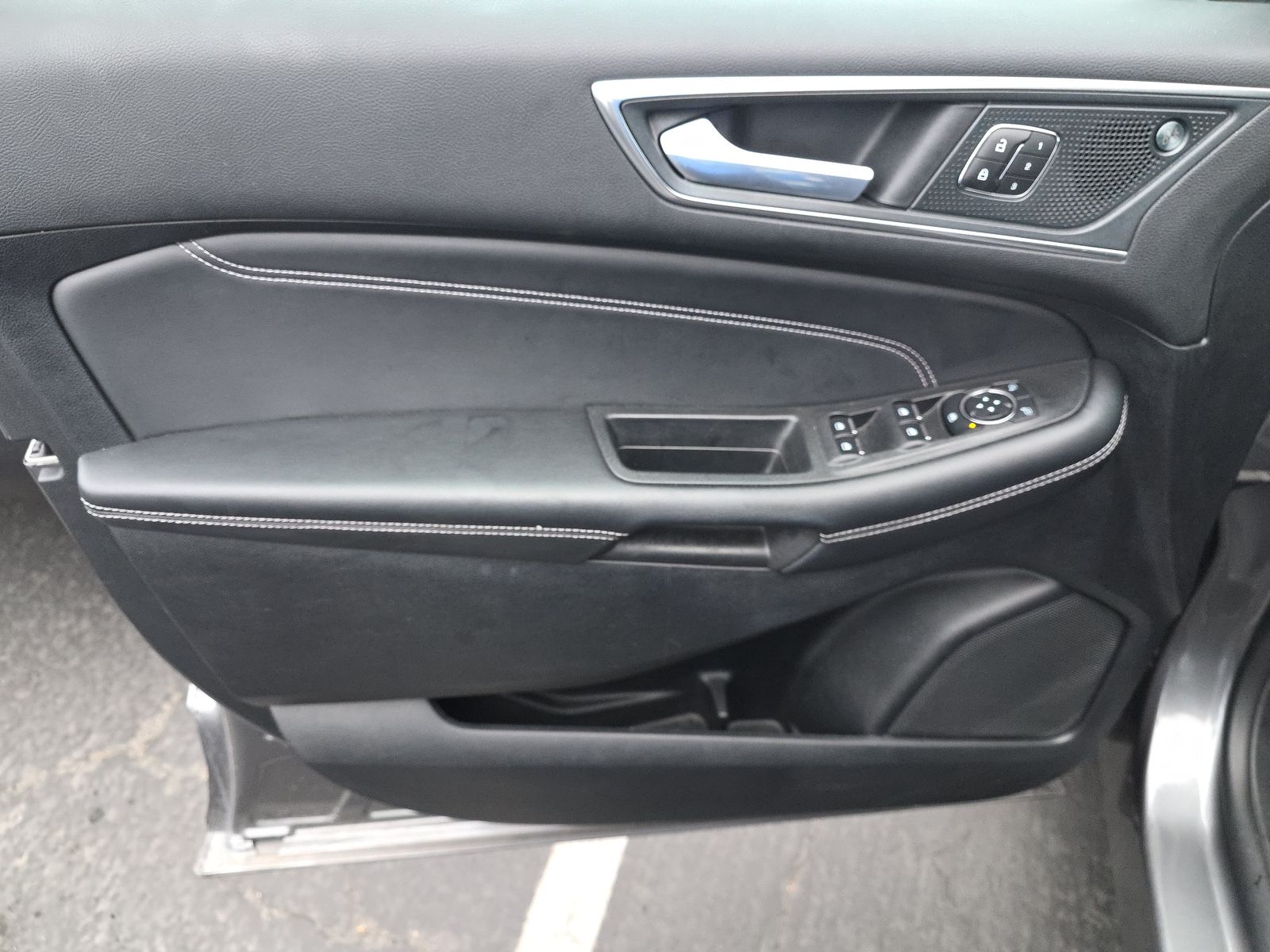 2024 Ford Edge Titanium AWD