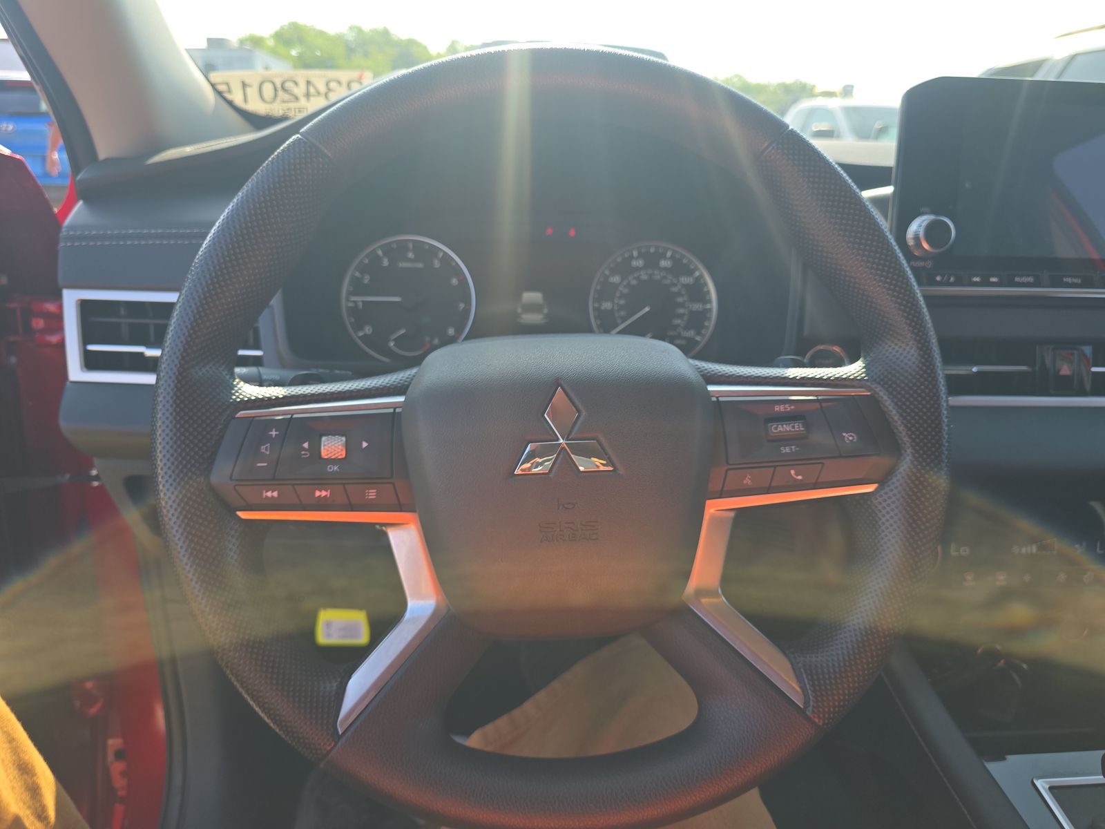 2024 Mitsubishi Outlander ES FWD