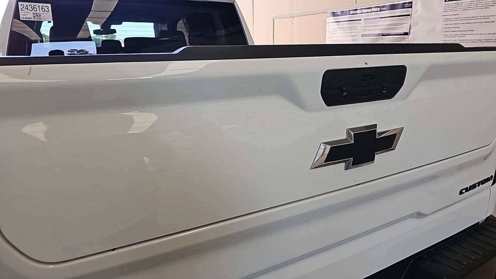 2022 Chevrolet Silverado 1500 Custom Trail Boss AWD