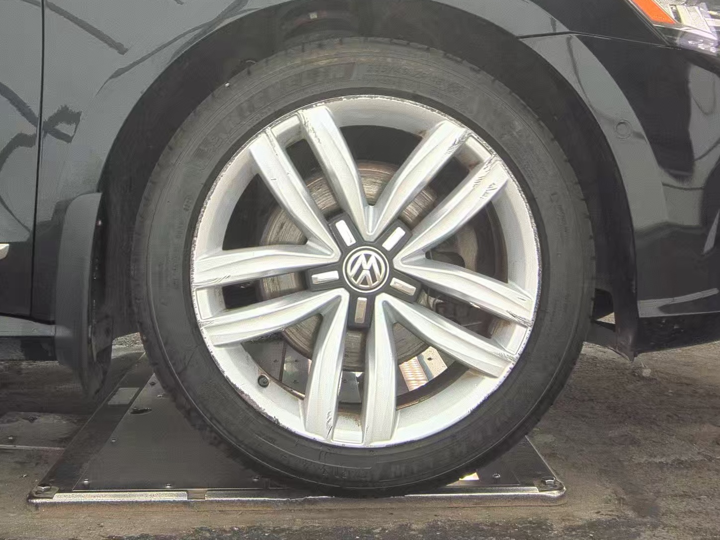 2017 Volkswagen Passat 3.6L SEL Premium FWD