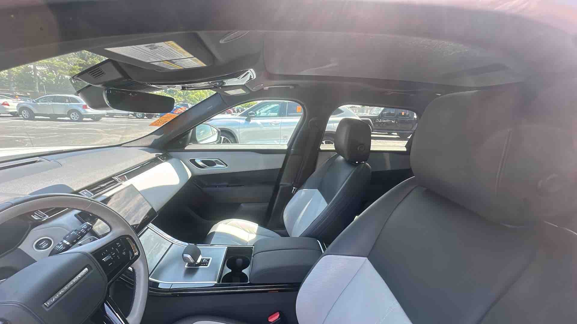 2024 Land Rover Range Rover Velar Dynamic SE AWD