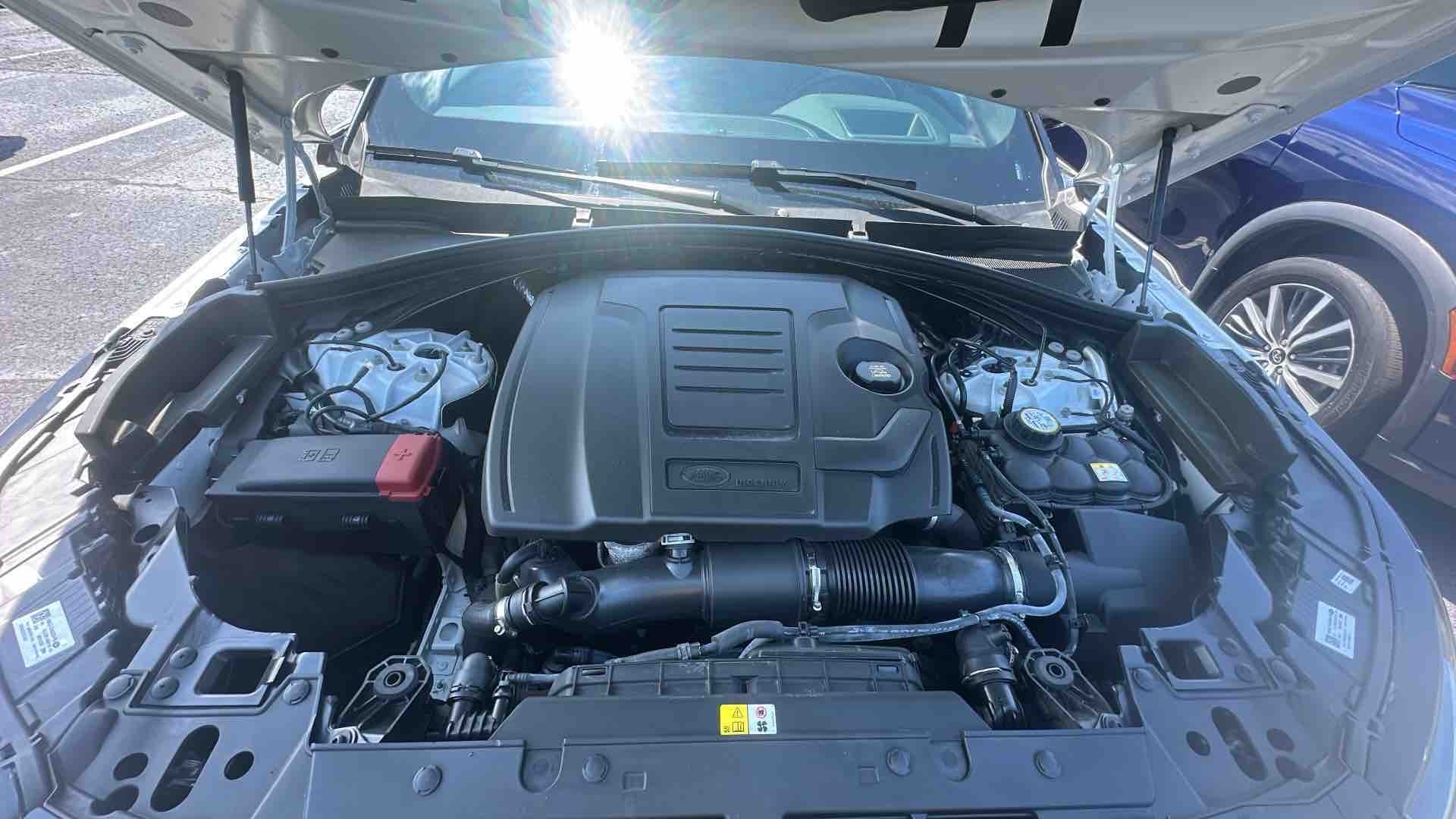 2024 Land Rover Range Rover Velar Dynamic SE AWD