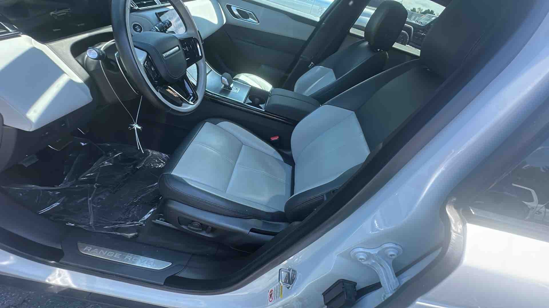 2024 Land Rover Range Rover Velar Dynamic SE AWD