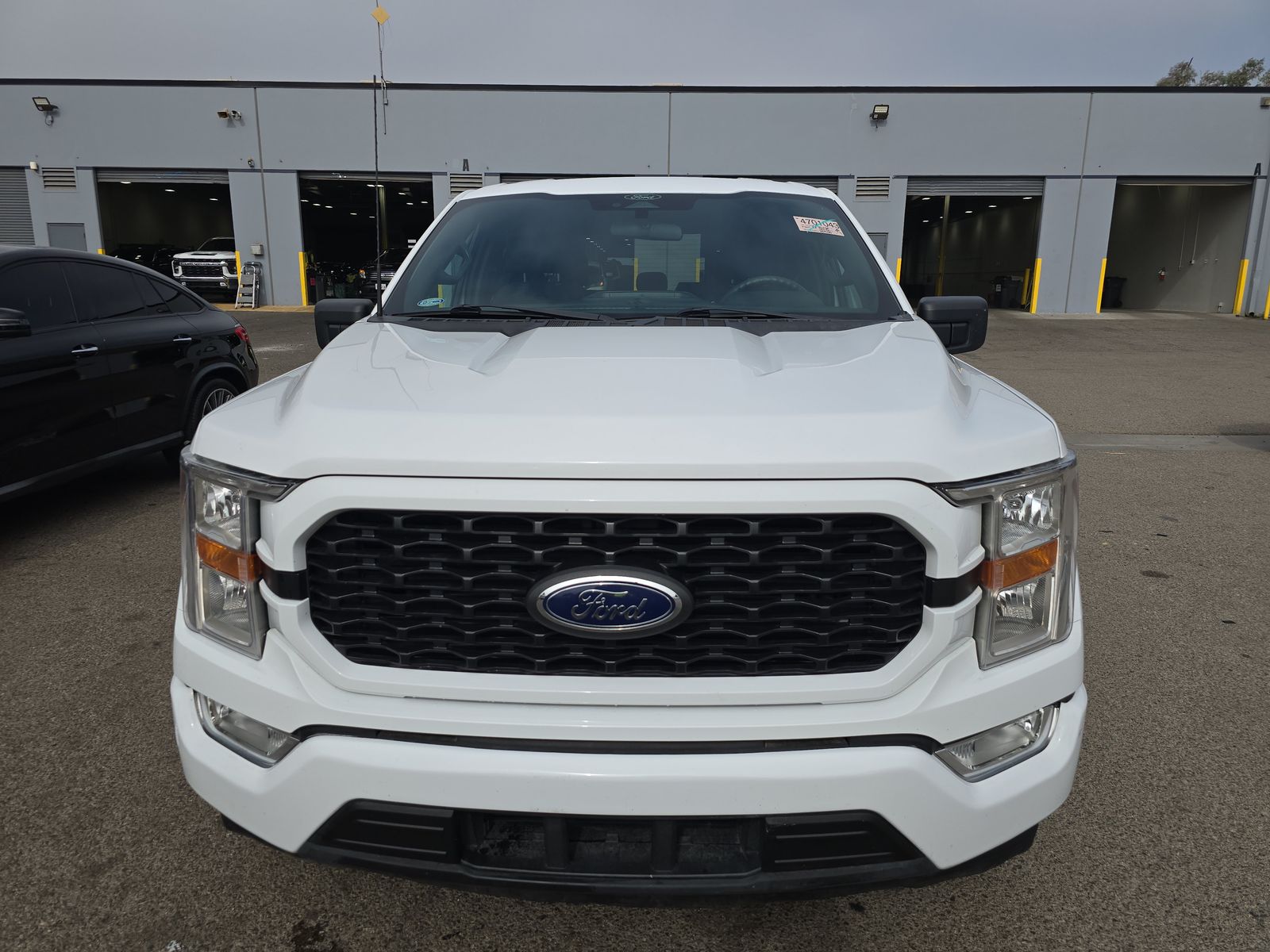 2022 Ford F-150 XL RWD