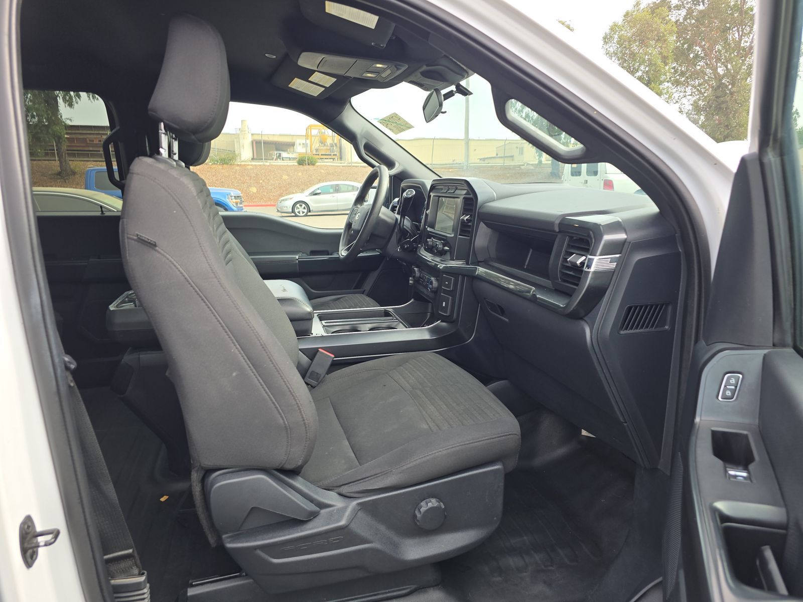 2022 Ford F-150 XL RWD