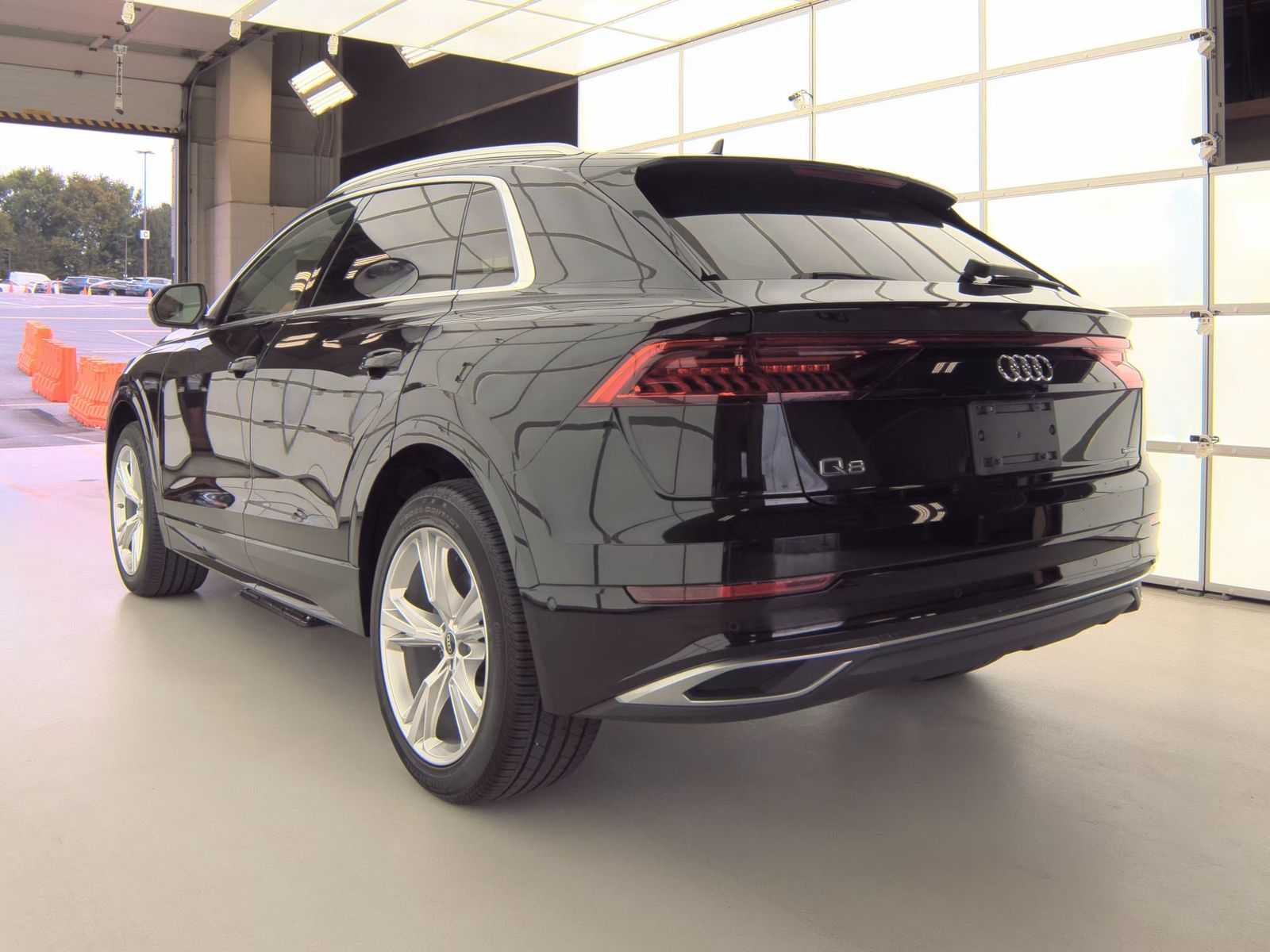 2022 Audi Q8 Premium Plus AWD