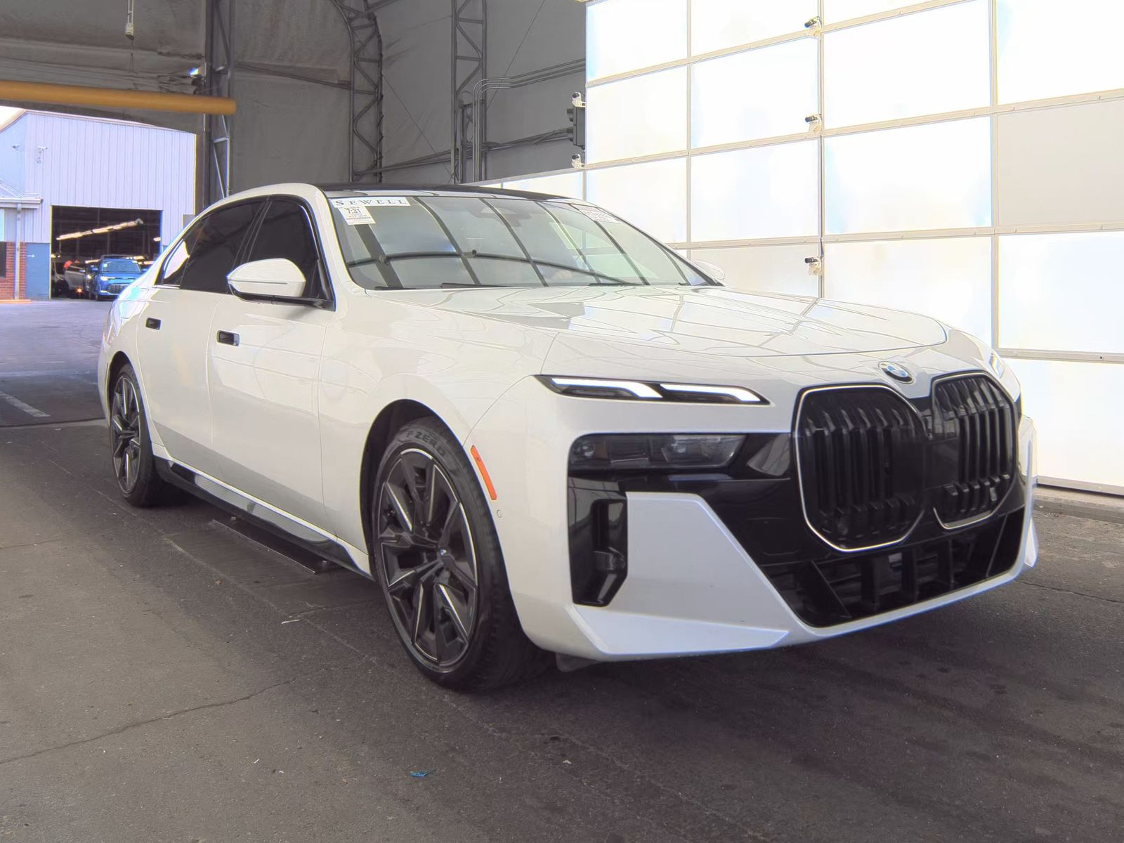 2025 BMW 7 Series 760i xDrive AWD