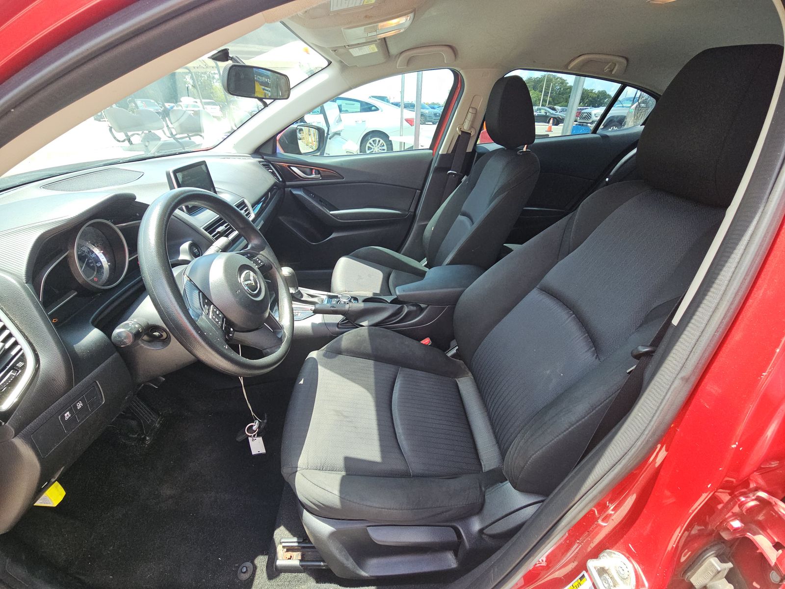2016 MAZDA MAZDA3 i Sport FWD
