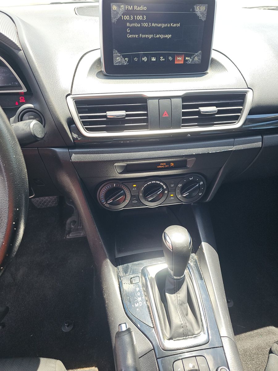 2016 MAZDA MAZDA3 i Sport FWD