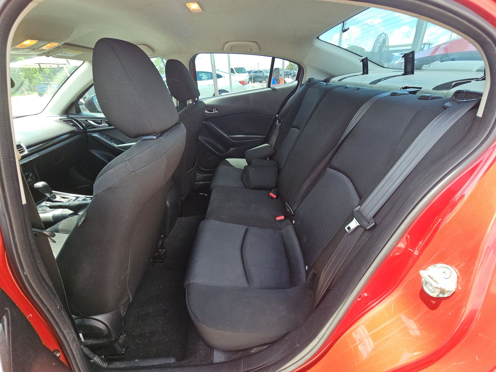 2016 MAZDA MAZDA3 i Sport FWD