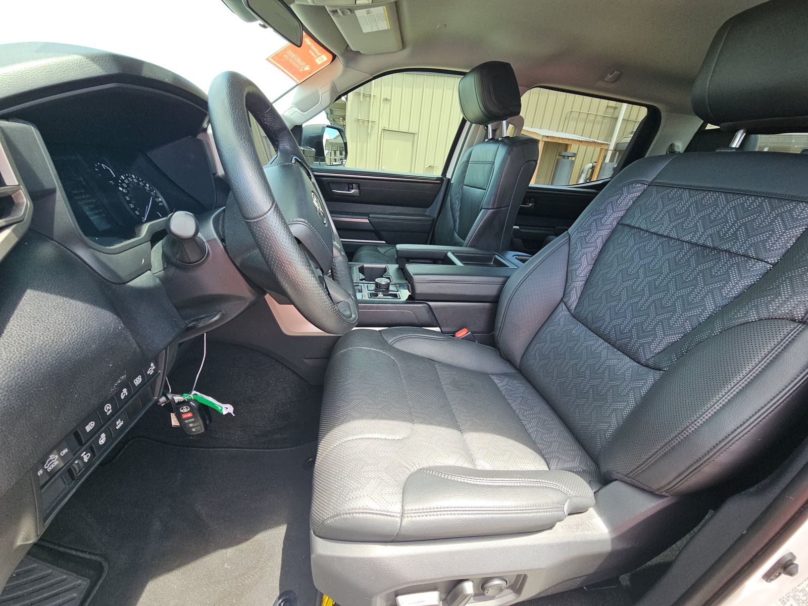 2022 Toyota Tundra SR5 AWD