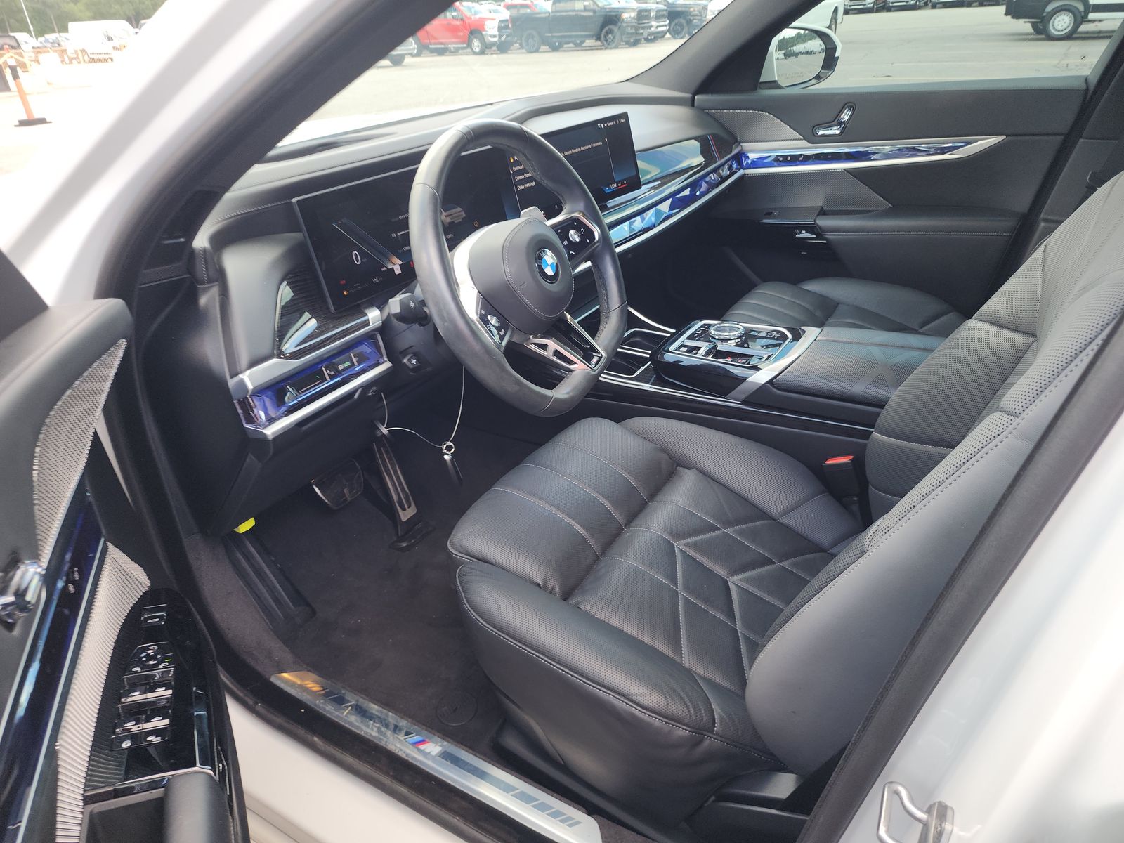 2025 BMW 7 Series 760i xDrive AWD