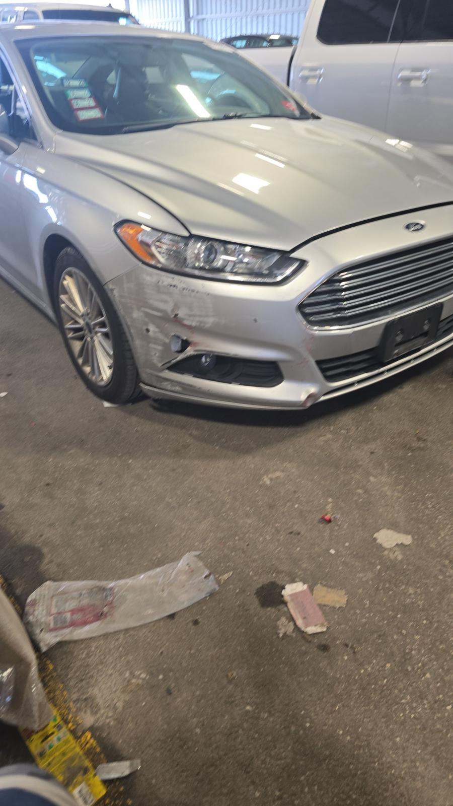 2015 Ford Fusion SE FWD
