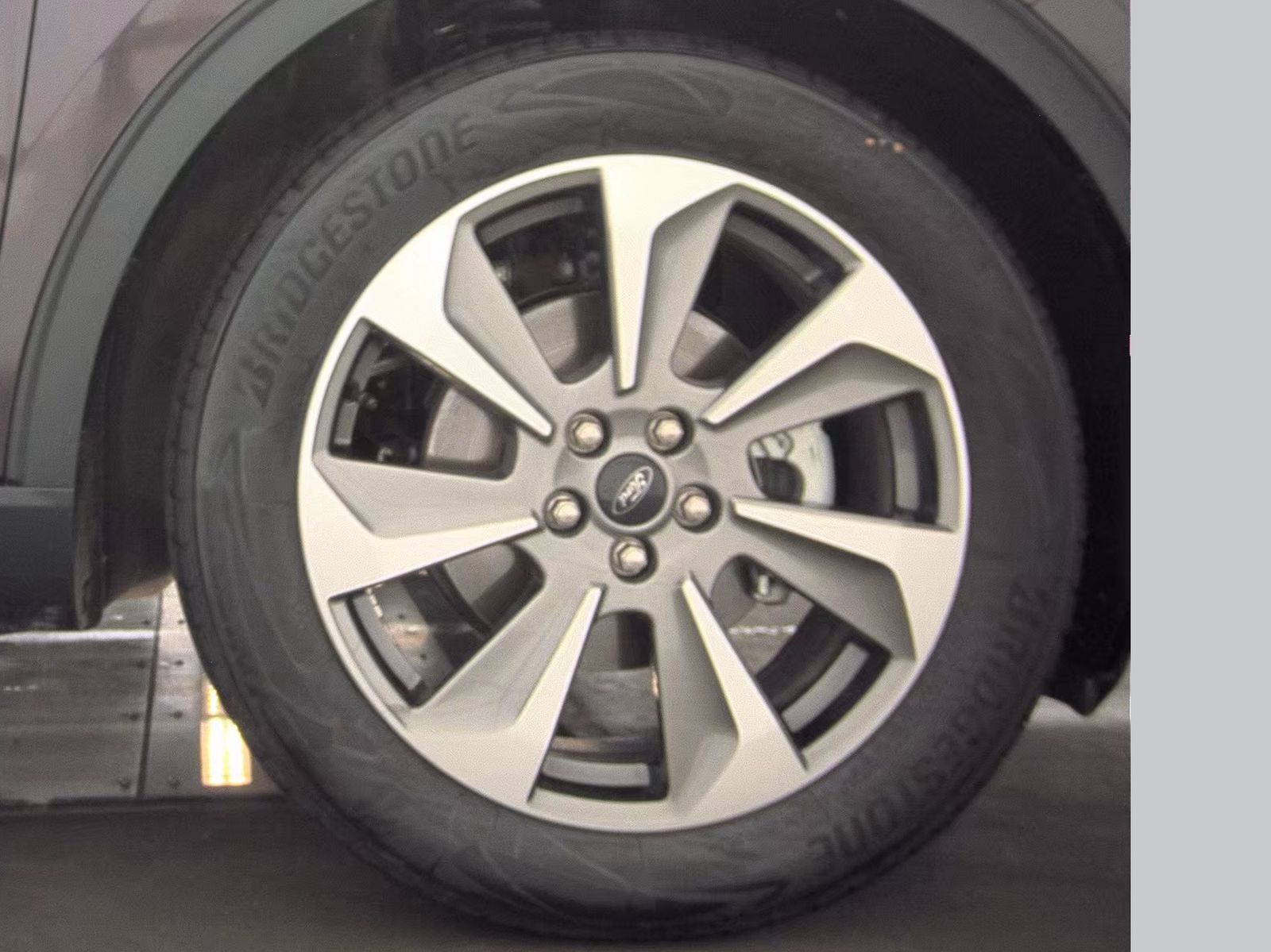 2023 Ford Escape Hybrid Platinum FWD