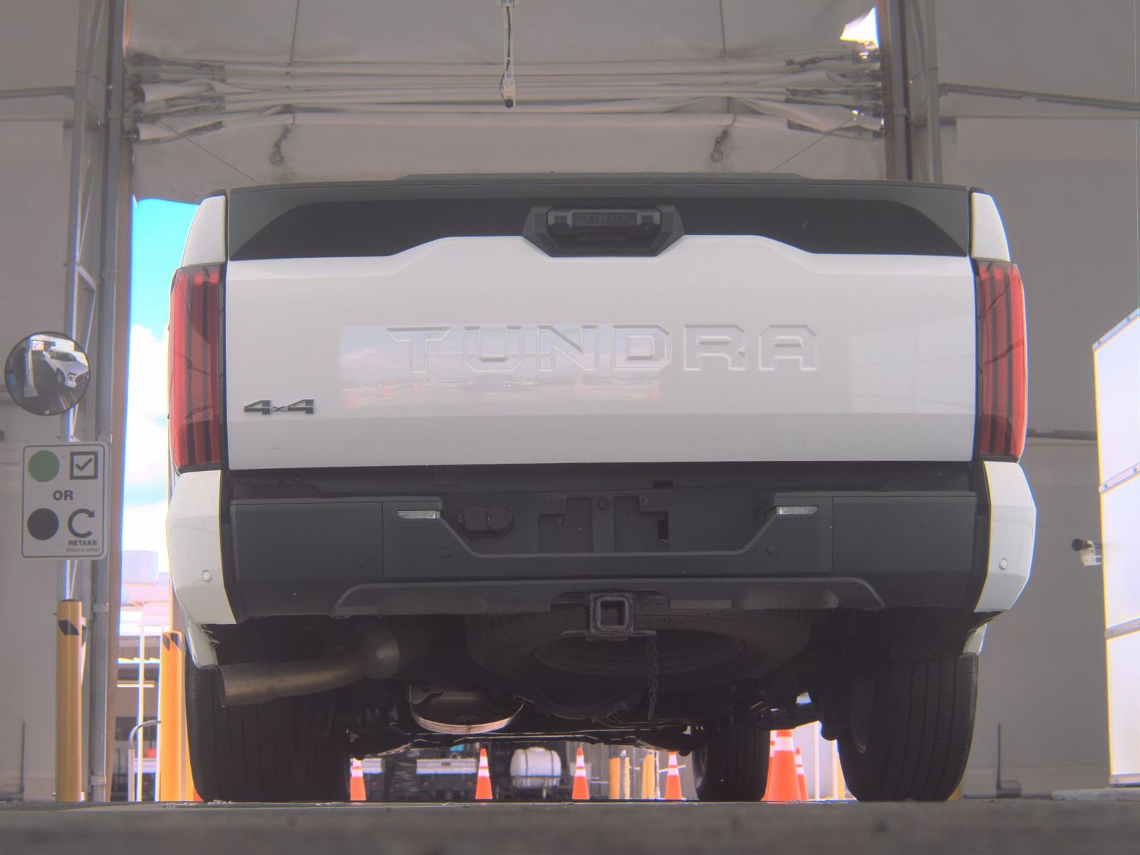 2022 Toyota Tundra SR5 AWD