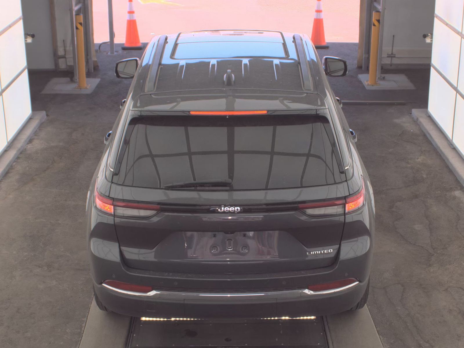 2022 Jeep Grand Cherokee Limited RWD