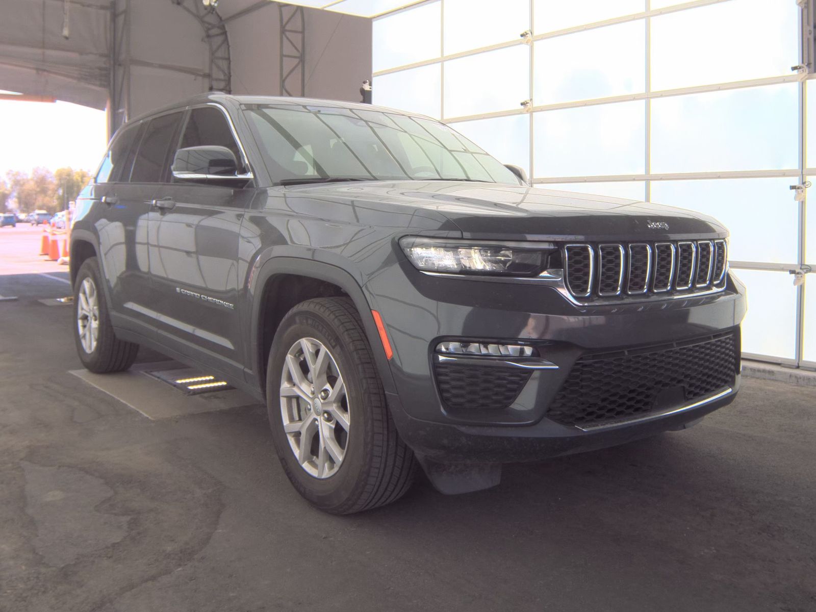 2022 Jeep Grand Cherokee Limited RWD