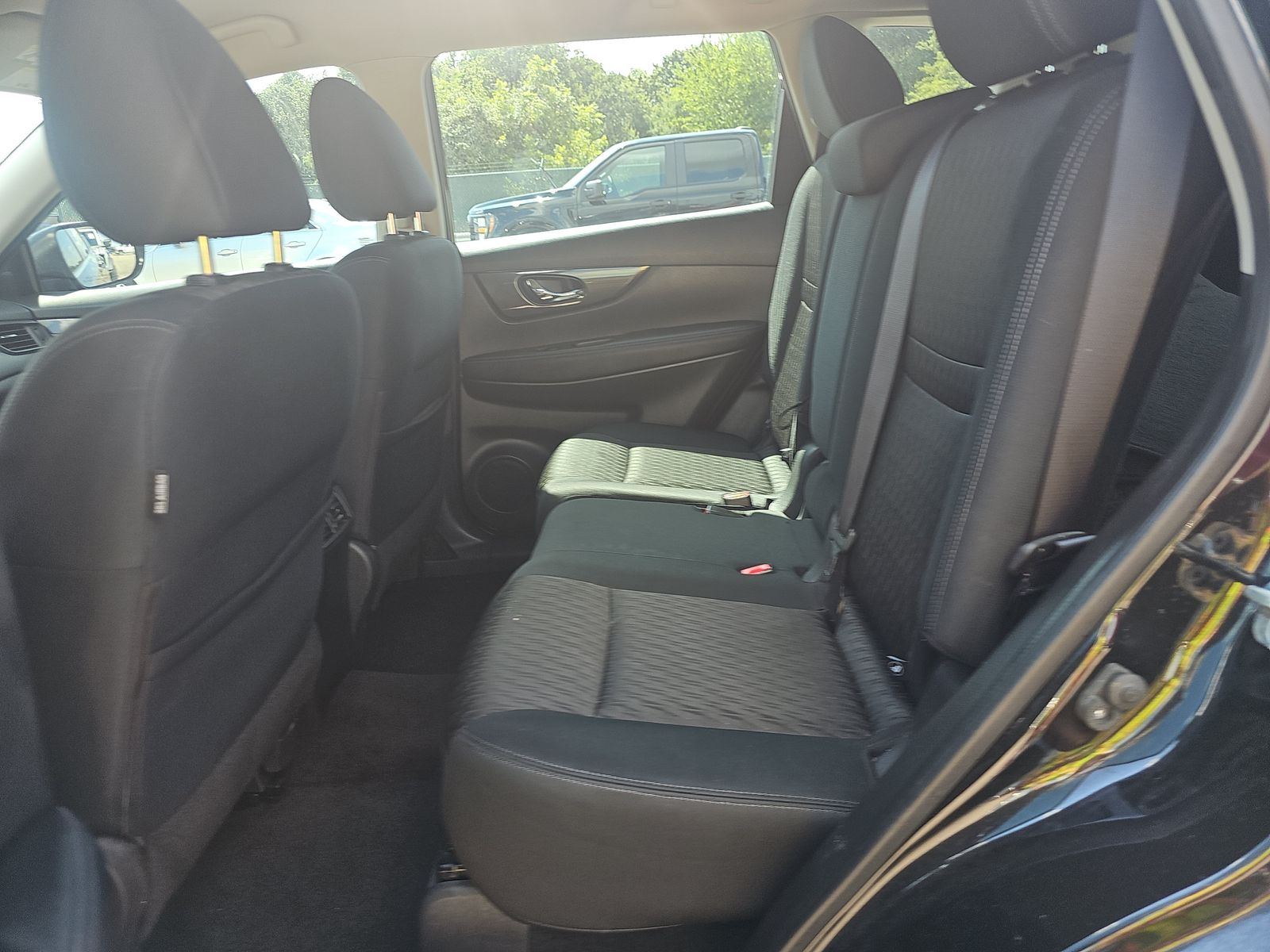 2018 Nissan Rogue S FWD