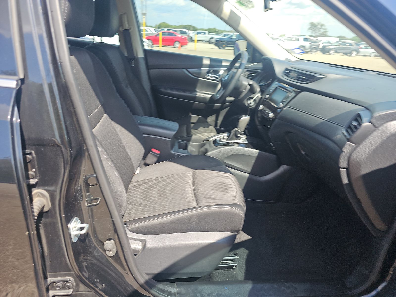 2018 Nissan Rogue S FWD