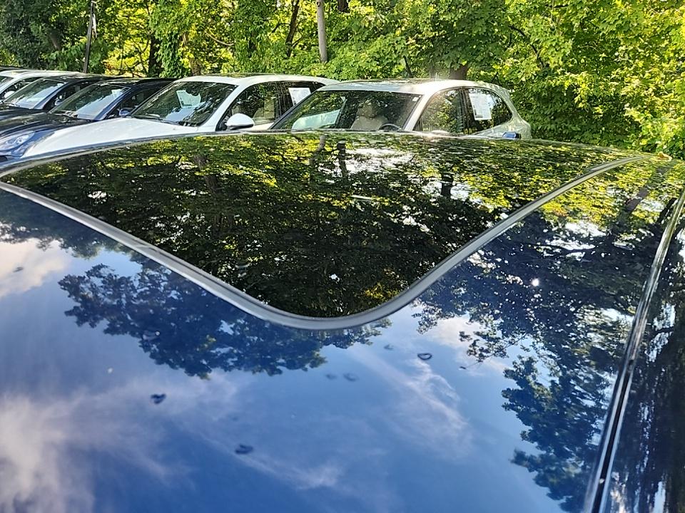 2015 Porsche Macan Turbo AWD