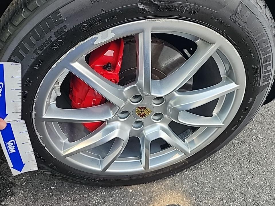 2015 Porsche Macan Turbo AWD