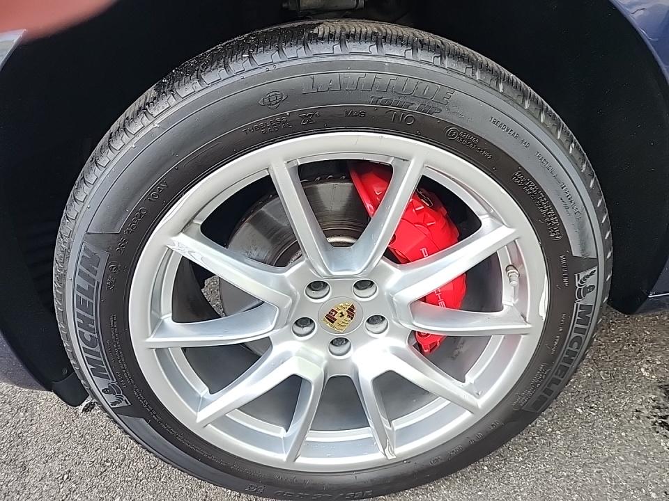 2015 Porsche Macan Turbo AWD