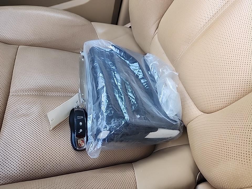 2015 Porsche Macan Turbo AWD