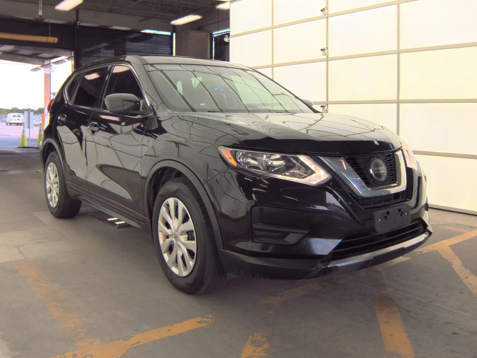 2018 Nissan Rogue S FWD