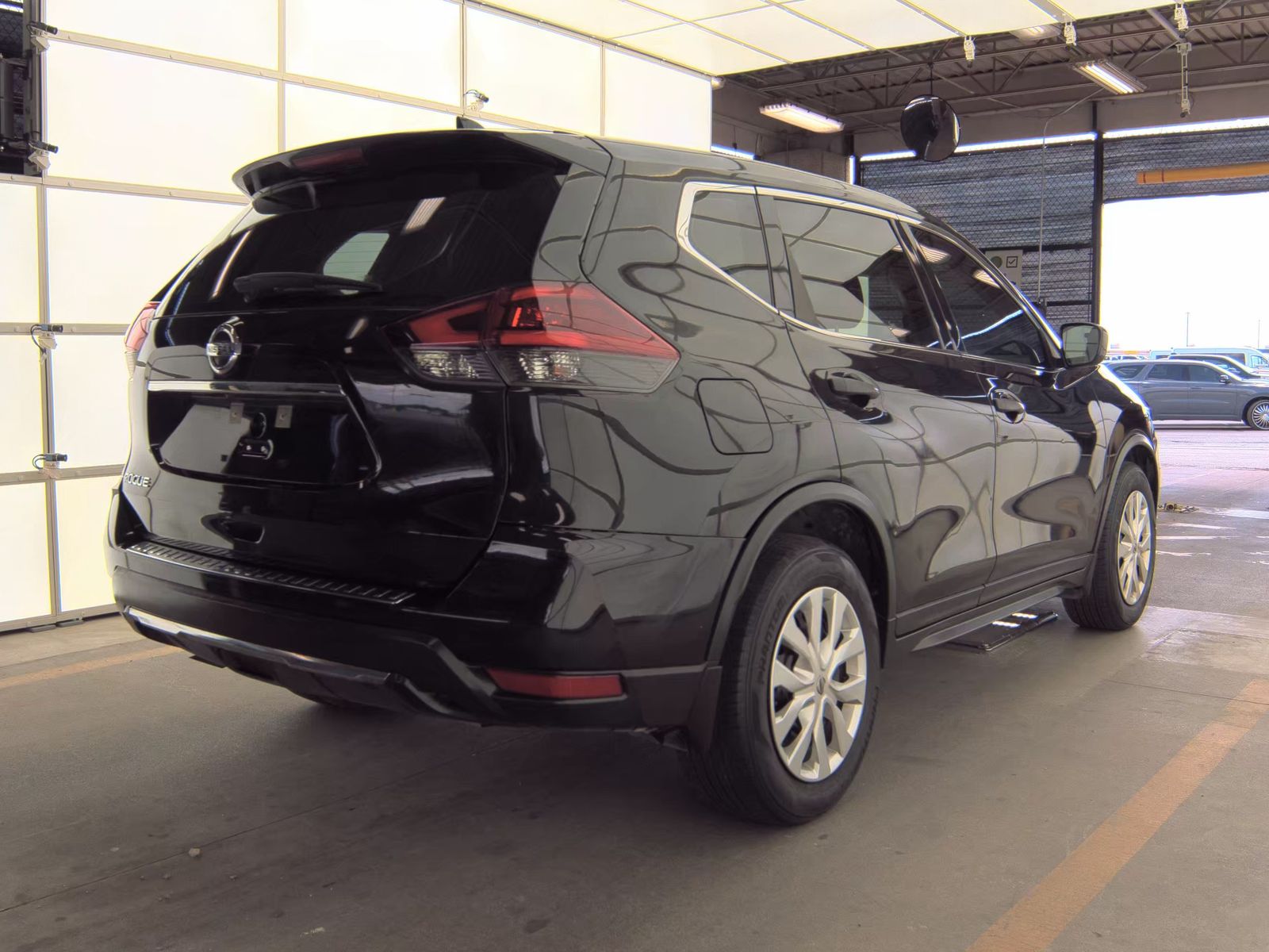2018 Nissan Rogue S FWD